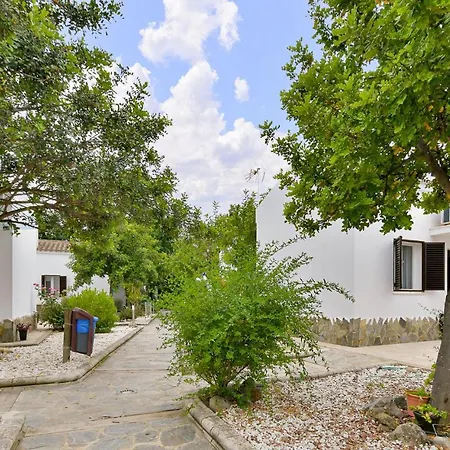 Holiday home Awesome In With Wifi El Coronil